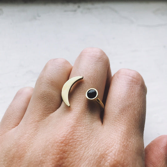 CLEARANCE Crescent Moon Ring with Black Onyx - cheap.usa
